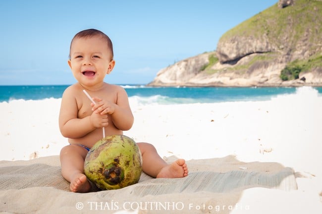 bebe praia cuidados