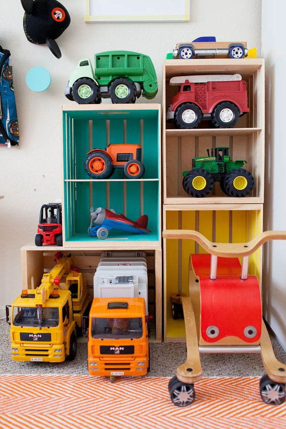decoracao de quarto de bebe com caixotes de feira 3