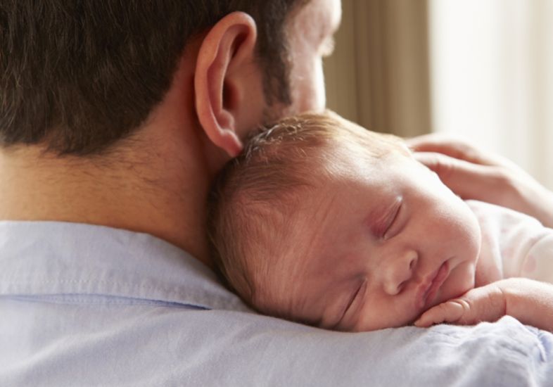 Como O Pai Pode Ajudar A Mãe No Pós-Parto
