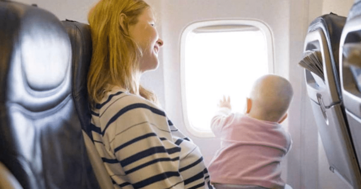 viajar de aviao com bebe